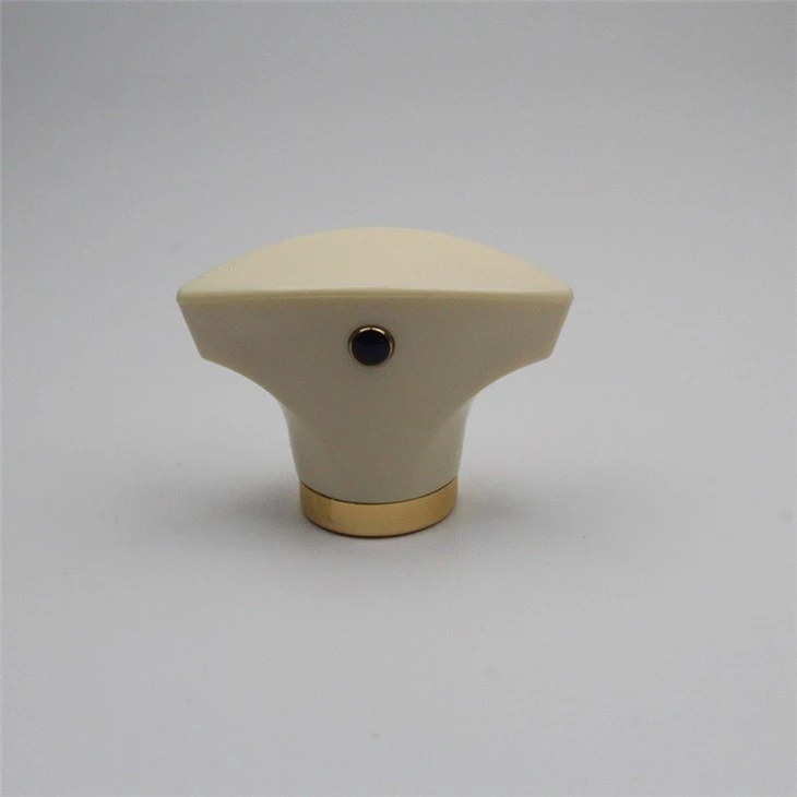 perfume cap 4